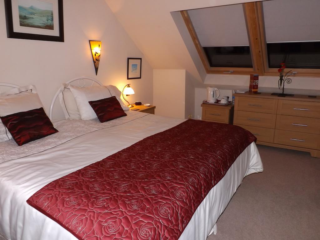Castleview Bed & Breakfast Dufftown Szoba fotó