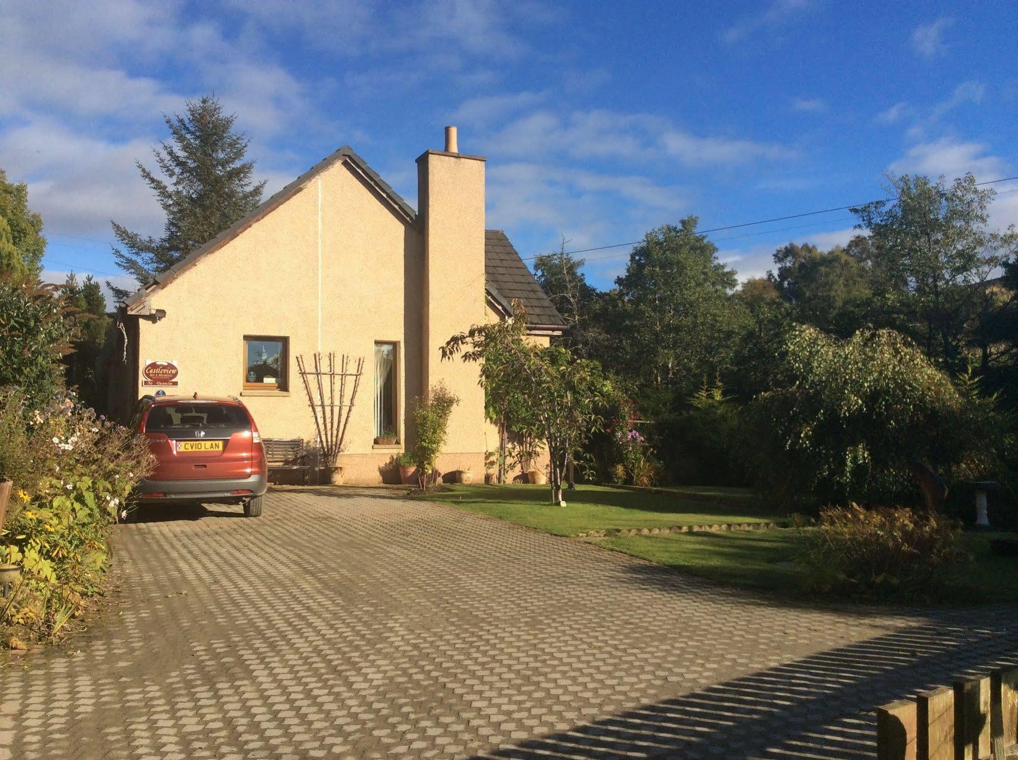 Castleview Bed & Breakfast Dufftown Kültér fotó